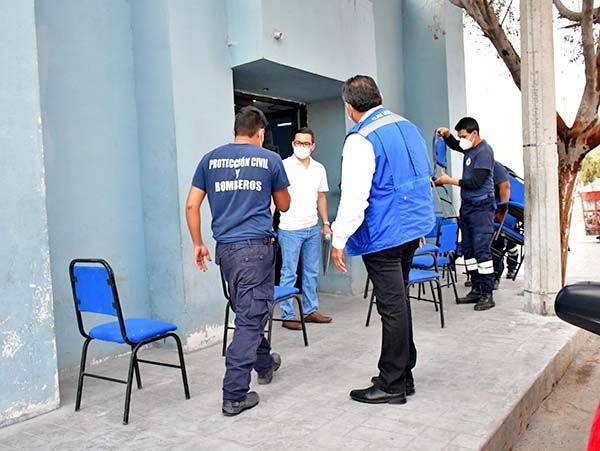 Supervisa el Alcalde oficina de Pasaportes