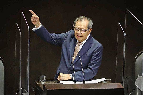 ‘¡No a una república autoritaria!’