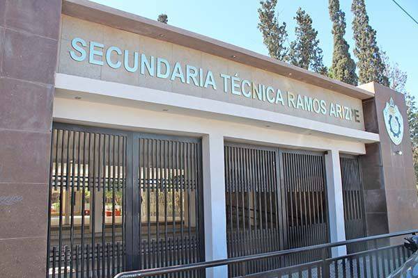 Hoy inicia vacunación de personal educativo
