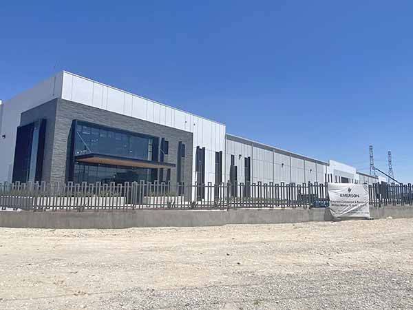 Preparan arranque de Emerson Commercial