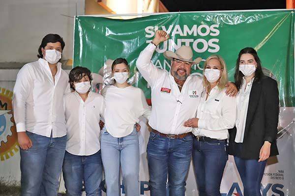 Propone reactivar economía de MM