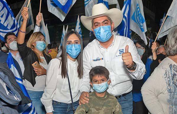 Recibe Paredes gran muestra de respaldo