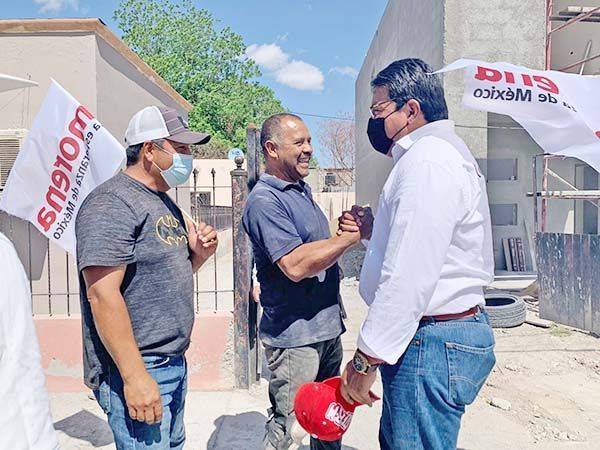 Arropan a Beto Piña en colonia Bellavista