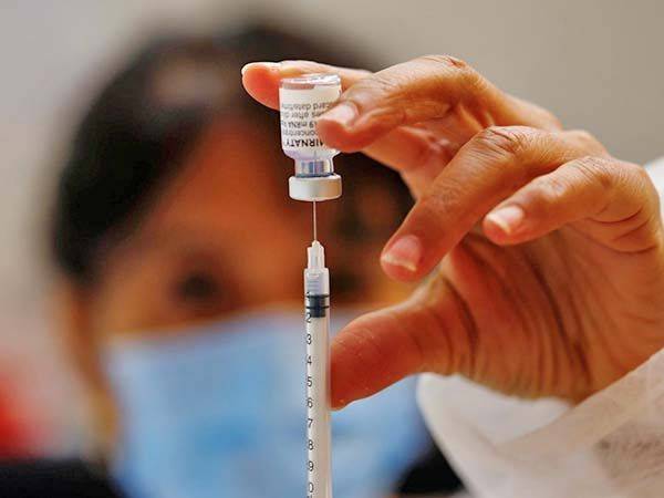 Pfizer comienza a exportar vacuna covid hecha en EU, inicia con México
