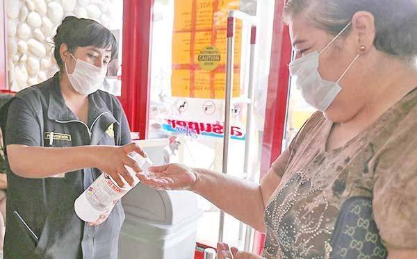 Ninguna defunción y cinco contagios
