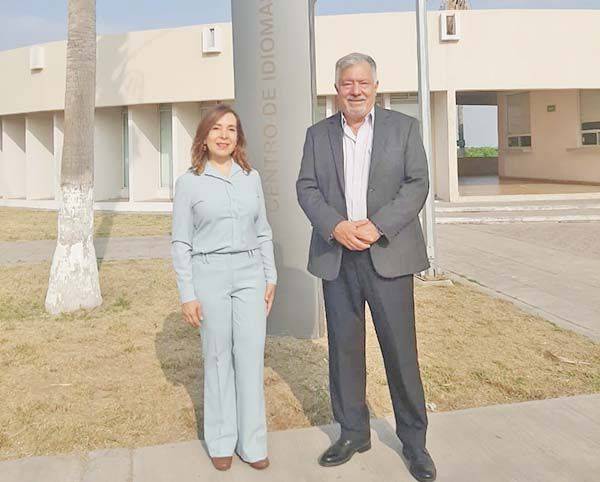Invitan a curso de inglés en UA de C