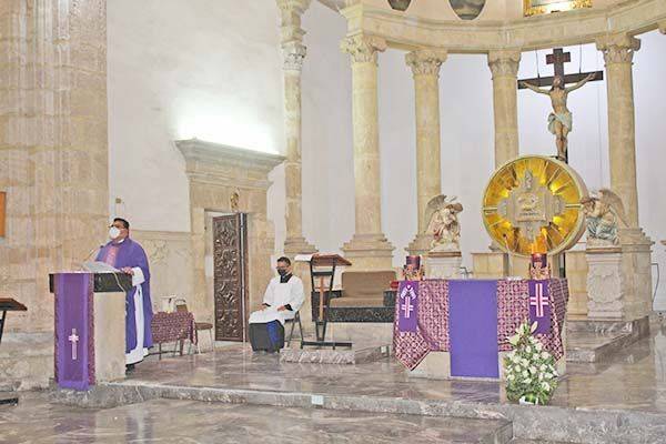 A compartir bendiciones con el prójimo: Obispo