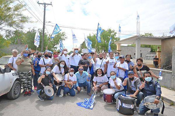 Muestra Alfredo Paredes el poder de convocatoria