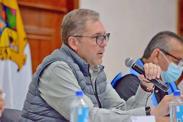 Piden festejar niños en casa