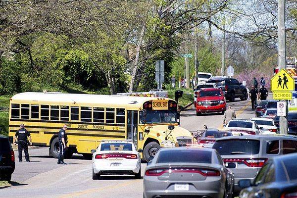 Tiroteo en secundaria de Tennessee