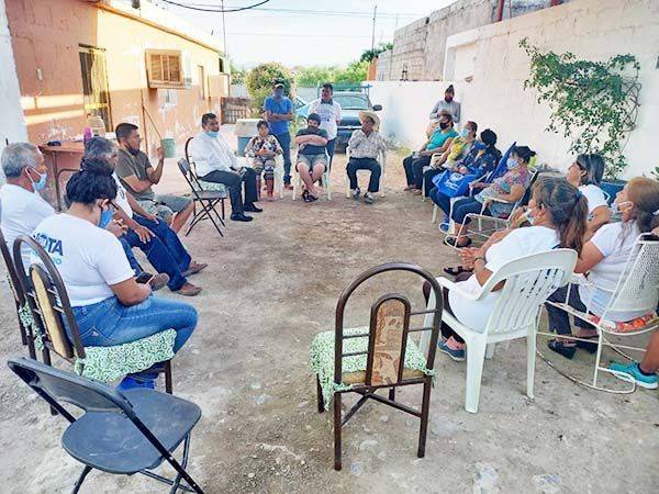 Apoyan en la “Inde” a Horacio de Hoyos