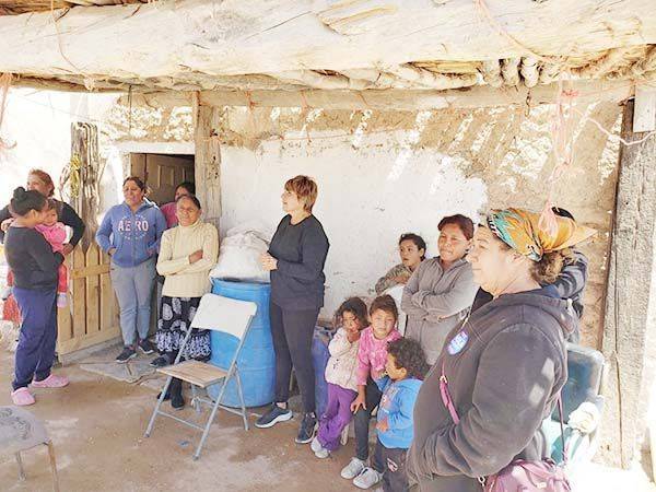 Visita Yolanda Cantú el ejido ‘Gabino Vázquez’