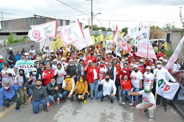 Apoyan a Bella en Colonia Occidental