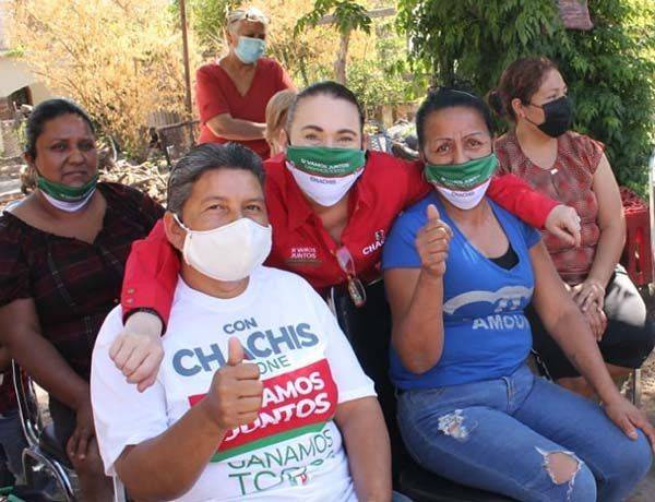 Respalda a Chachis trayectoria política