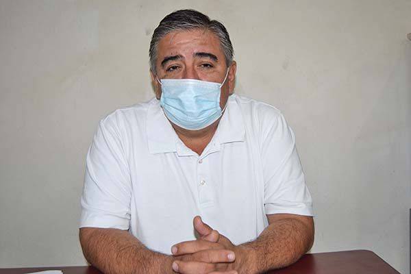 Reciben constancia de retiro 60 obreros