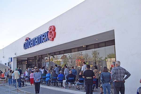 Detectan riesgo de contagio en bancos