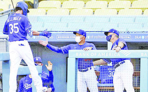 Rockies abolla la corona al campeón