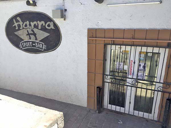 Clausuran un bar por violenta riña