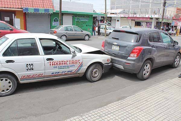 Da reverzaso a taxi