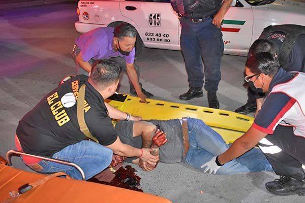 Motociclista termina en el hospital