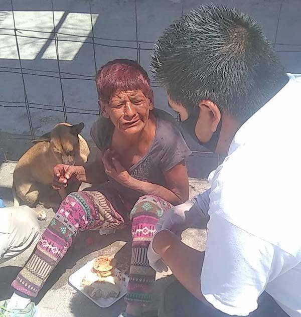 Golpea a esposa y la corre de casa