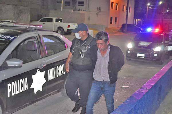 Guardan a violento sujeto