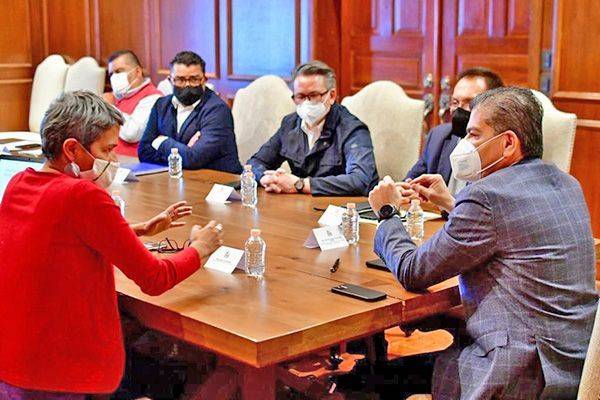Presentan resultados de exhumación masiva