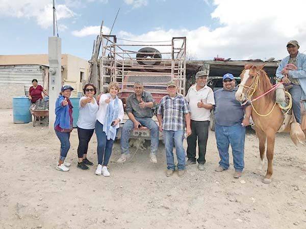 Recorre Yolanda Cantú comunidades rurales