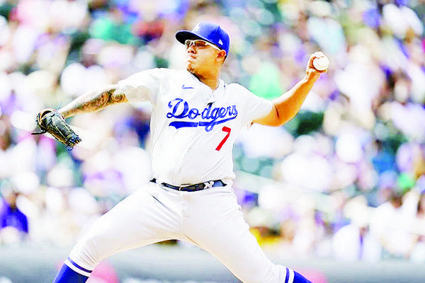 Se luce Urías en triunfo de los Dodgers