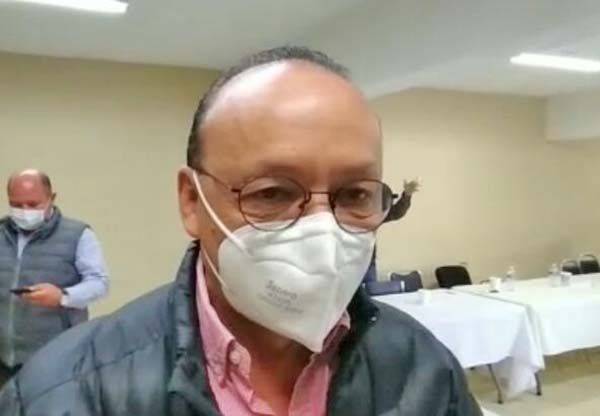 Maestros recibirán la vacuna de CanSino