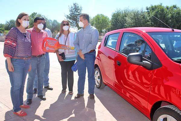 Premian a cumplido de impuesto predial