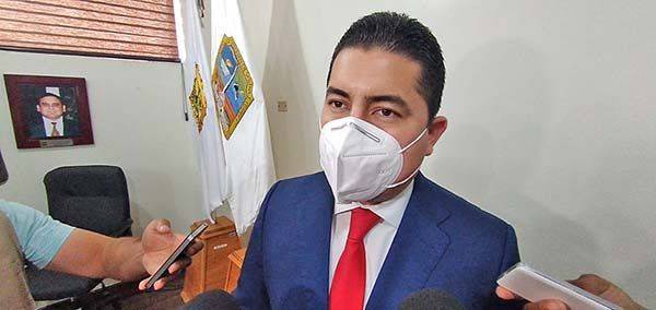 Destaca Long en aceptación