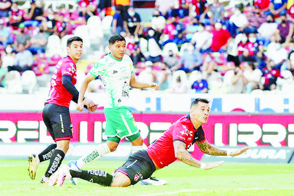 Cae el Atlas …ante suplentes