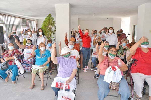 Confían en Lupita vecinos de Miravalle