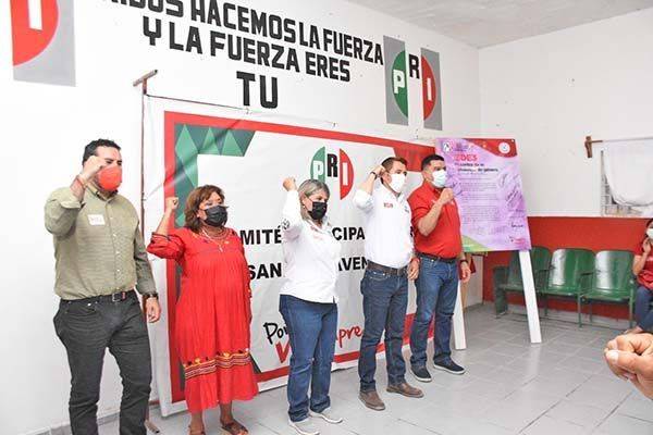 Apoya Magisterio a Candidatos del PRI