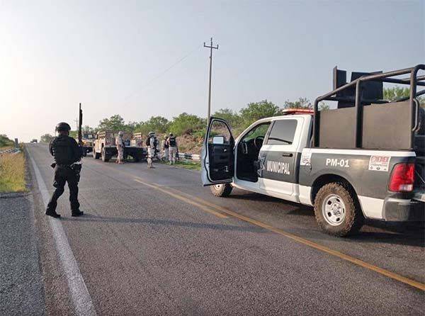 Quedan en tiroteo 3 militares heridos