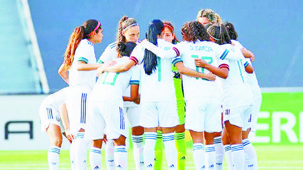SELECCIÓN MEXICANA FEMENIL REGRESÓ A NUESTRO PAÍS TRAS GIRA EUROPEA