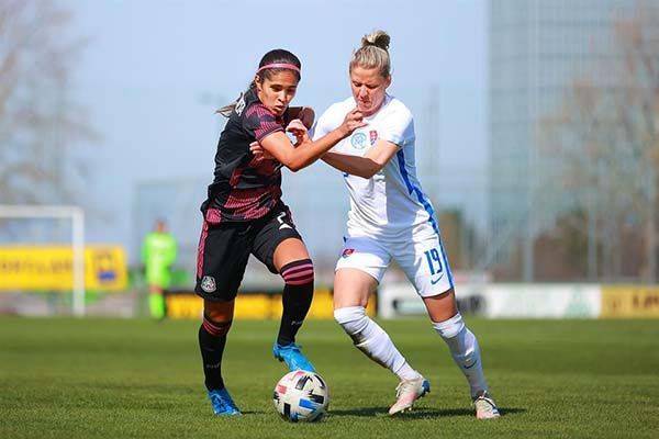 Le falta punch al Tri Femenil frente a Eslovaquia