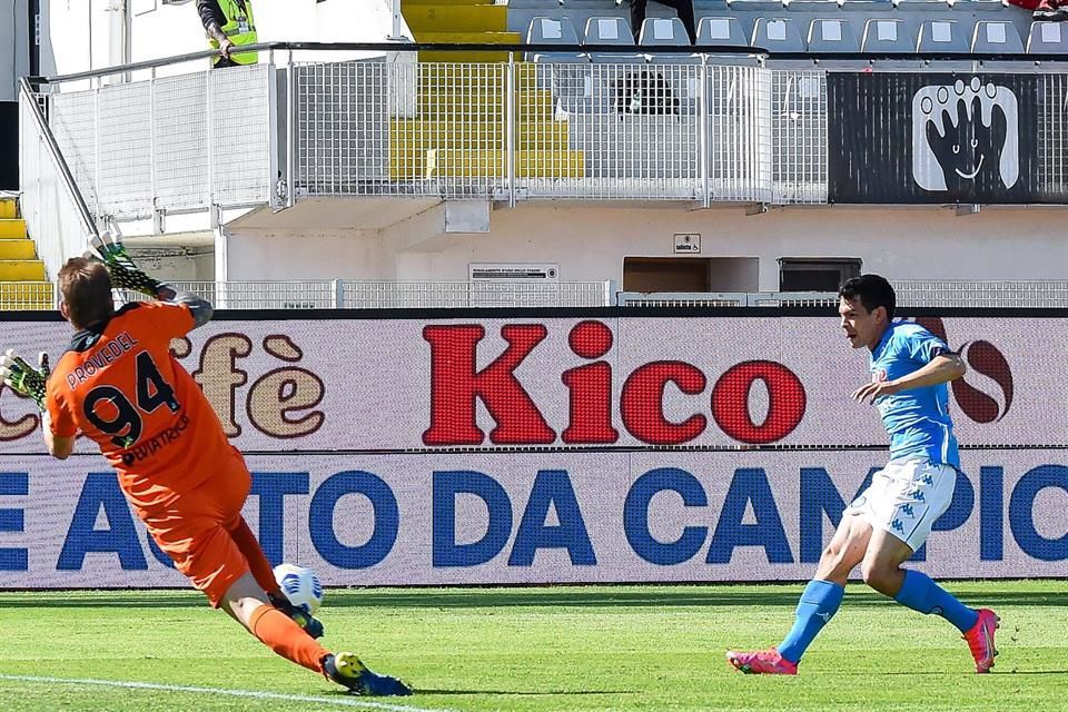 Se reencuentra Lozano con el gol en el Napoli