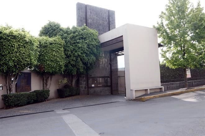Delega juez aseguramiento de casa de Lozoya