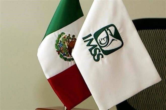 Reclaman padres a IMSS fármaco para bebé con atrofia