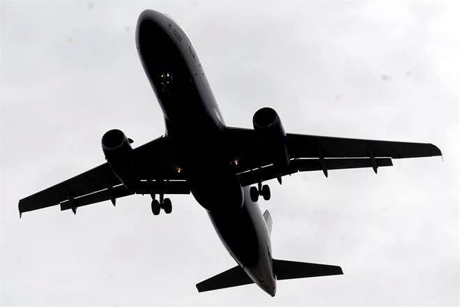 Desactiva CJF amenaza contra rediseño aéreo