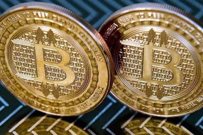Se hunde bitcoin y paraliza intercambios