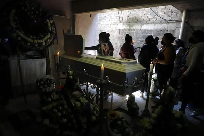 Lloran partida de Brandon en Tláhuac