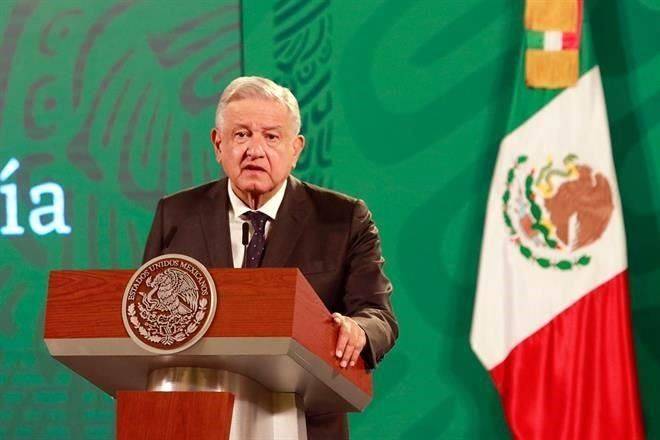 Que FGR investigue todas las tarjetas, pide AMLO
