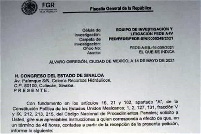 Indaga FGR a Quirino Ordaz por tarjetas en Sinaloa