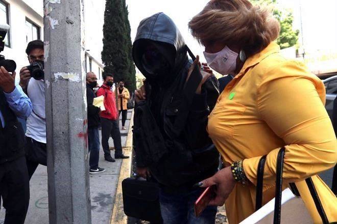 Acude a FGJ menor que acusó a diputado por abuso