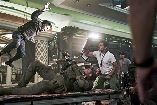 Siendo su propio jefe, Zack Snyder estrena filme
