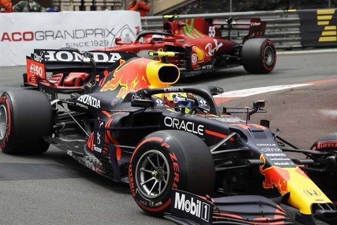 Checo saldrá noveno en Mónaco; pole para Leclerc