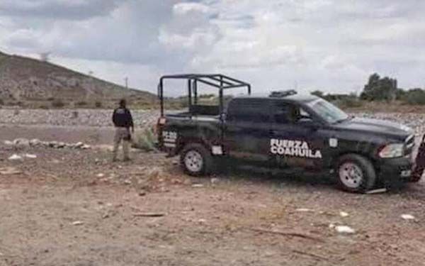Abaten a cuatro civiles armados